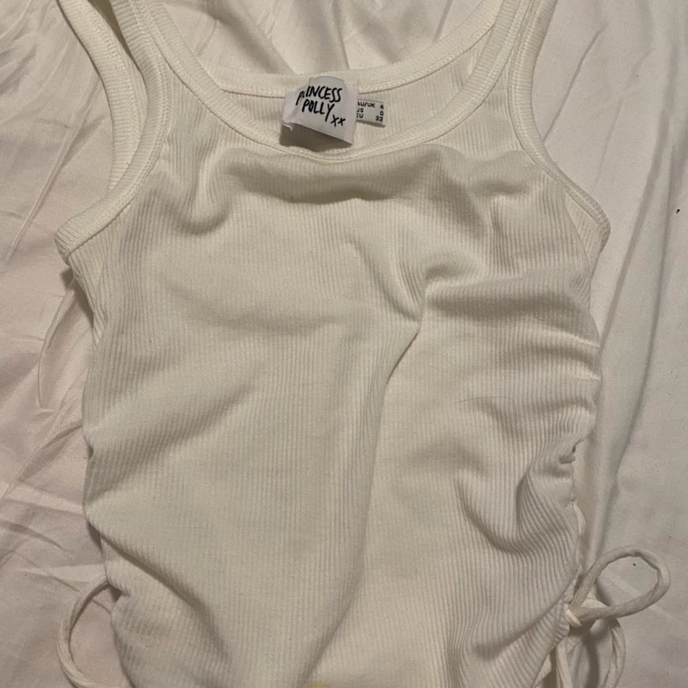 White cropped tank top